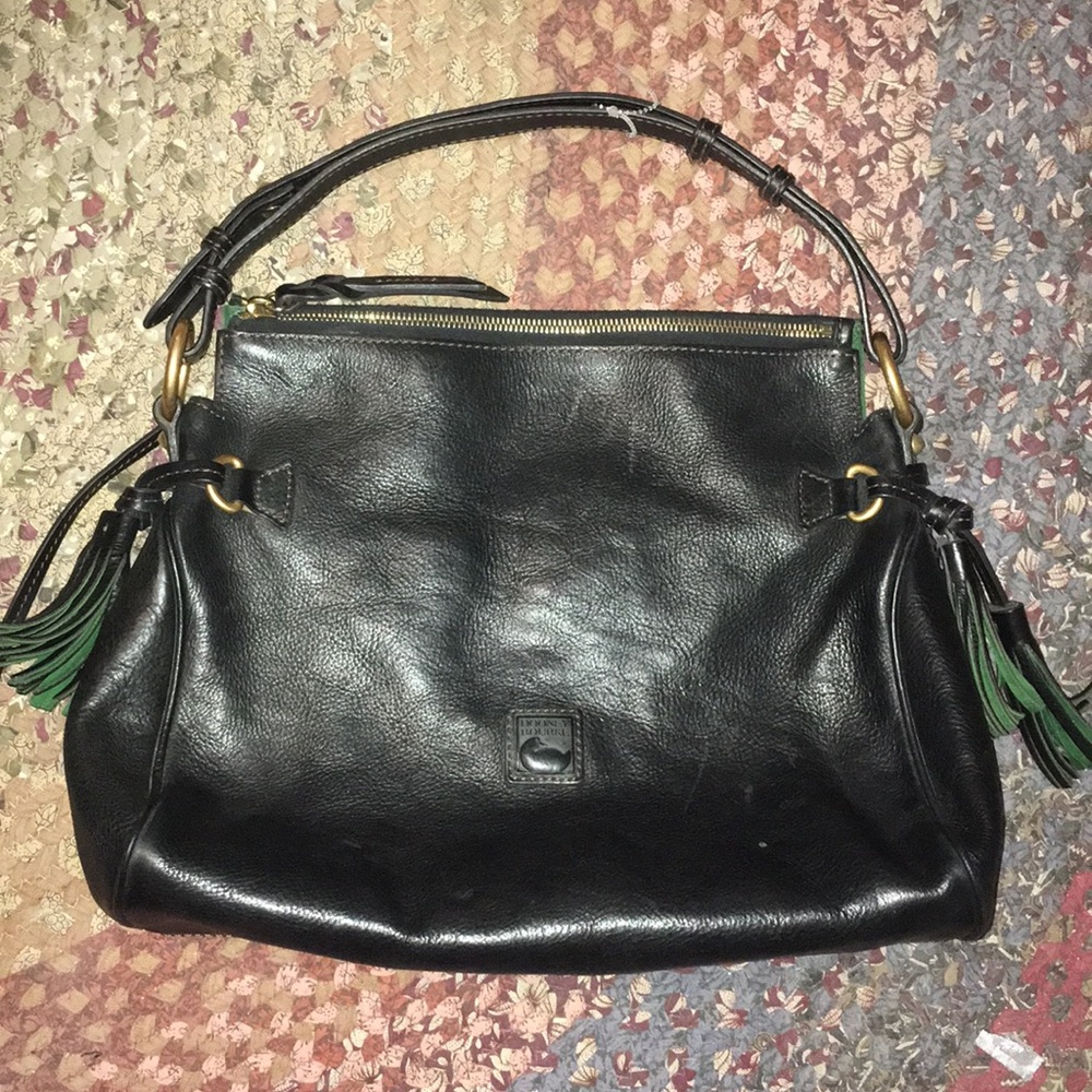 Large vintage Dooney & Bourke leather bag